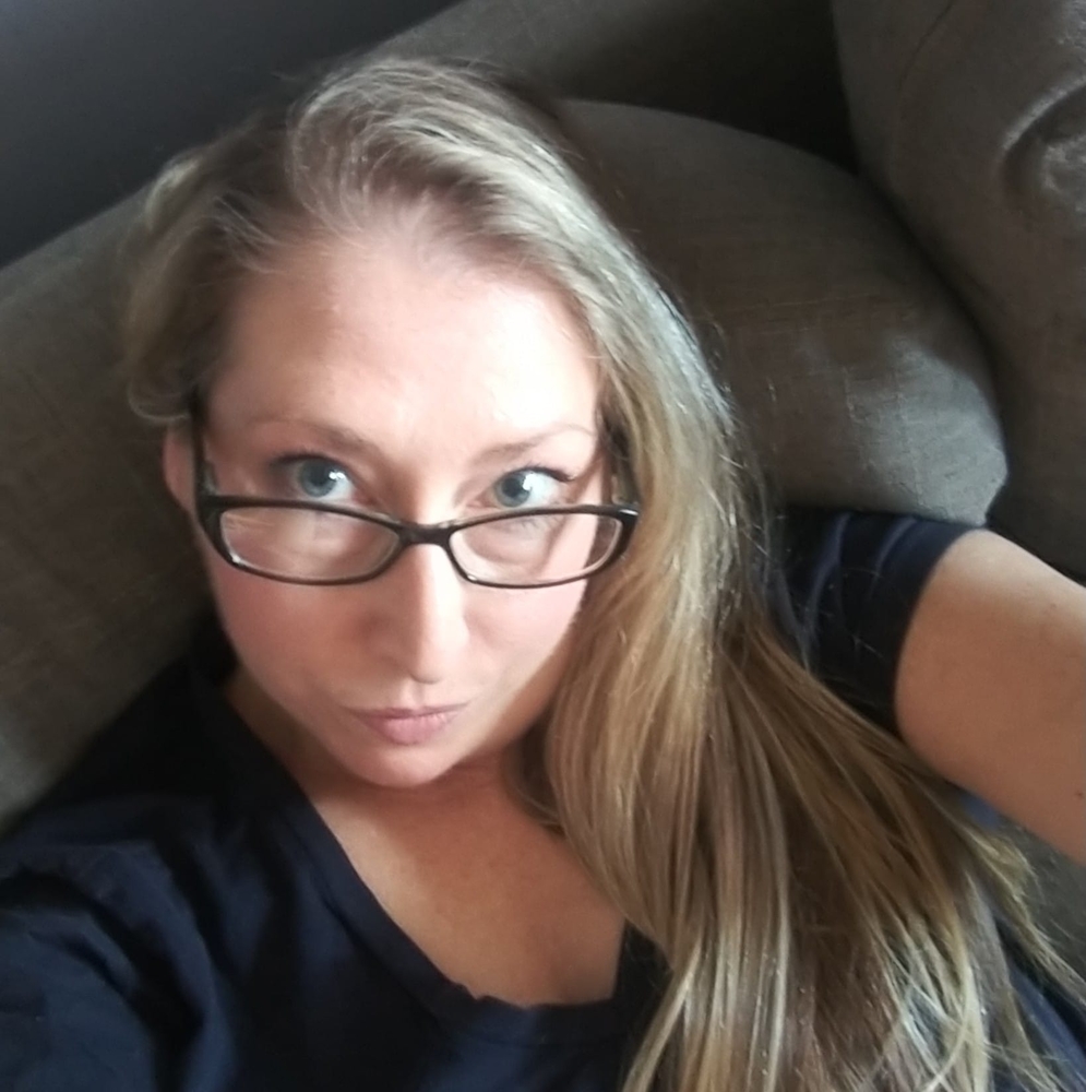 Meet your Posher, Lauren